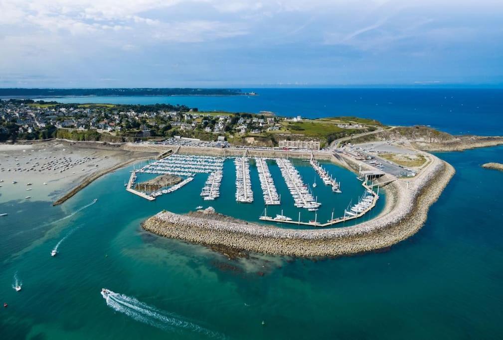 Apartamento 50M De La Plage: Studio Au Coeur Du Centre ! Saint-Cast-le-Guildo Exterior foto